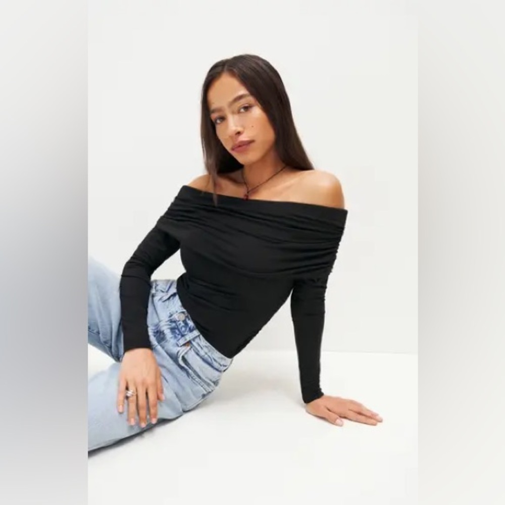 NWT Reformation Florentina Draped Off the Shoulder Knit Top Black XS